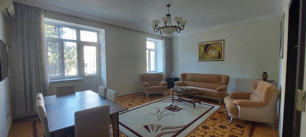 Azneft Royal Suite Apartment Sea View Baku Exteriér fotografie